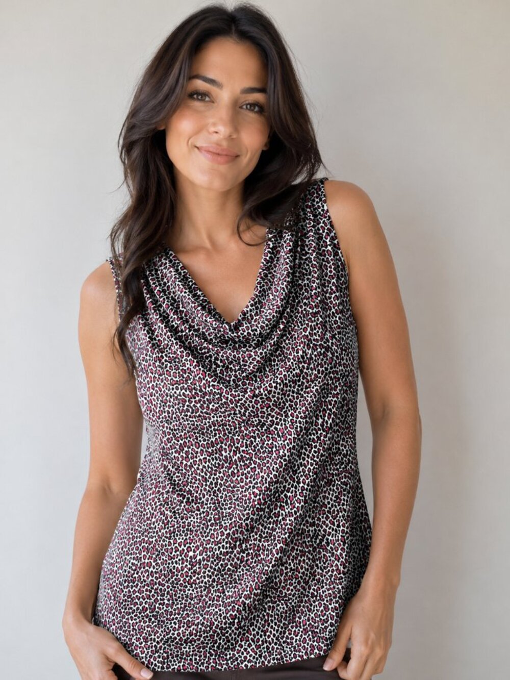 Tahari Patterned Sleeveless Blouse - Picture 1 of 4